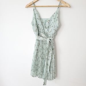Floral Spring Dress - size small